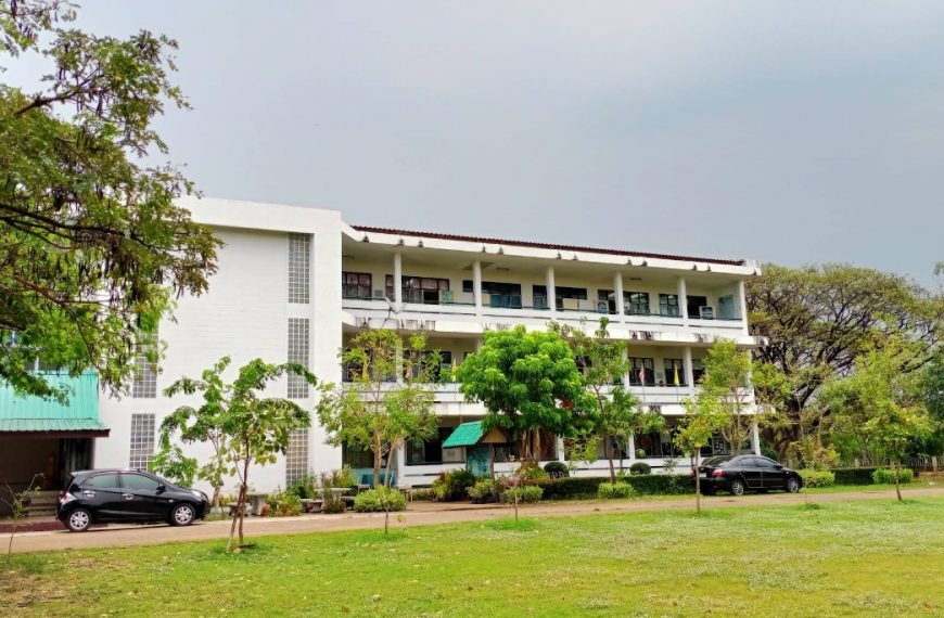โรงเรียนสาธิตเทศบาลโพธิ์ศรี